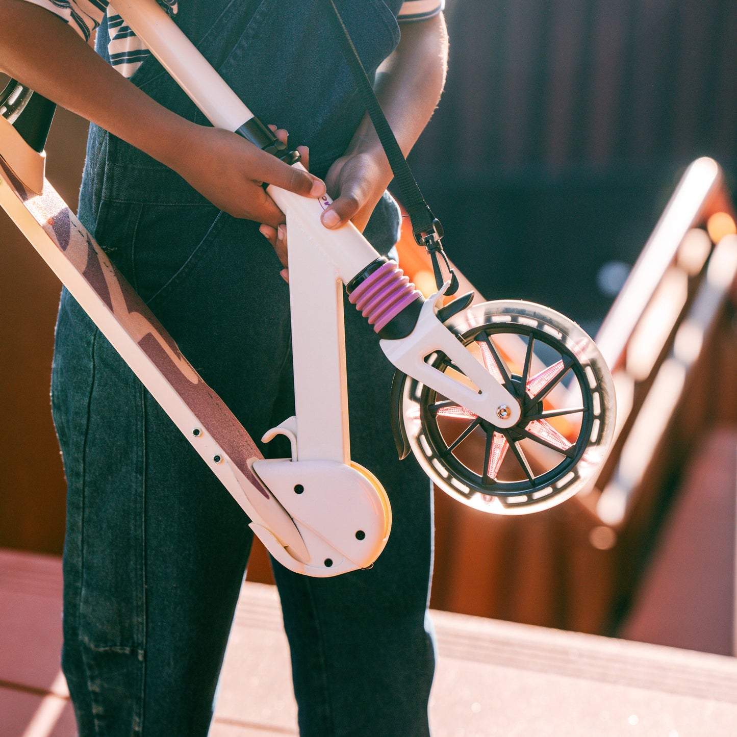 Movino City Light (bege-púrpura)