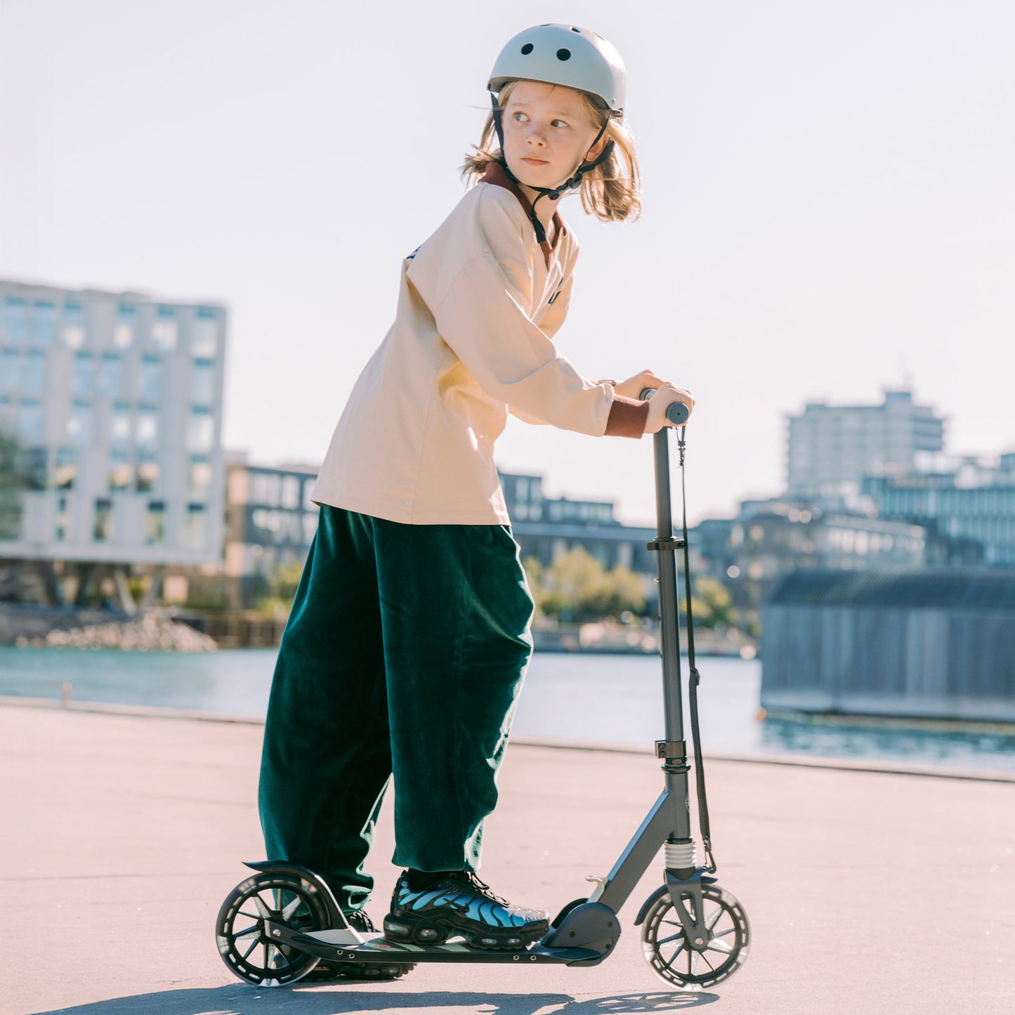 Movino City Light (petrol blue-olive)